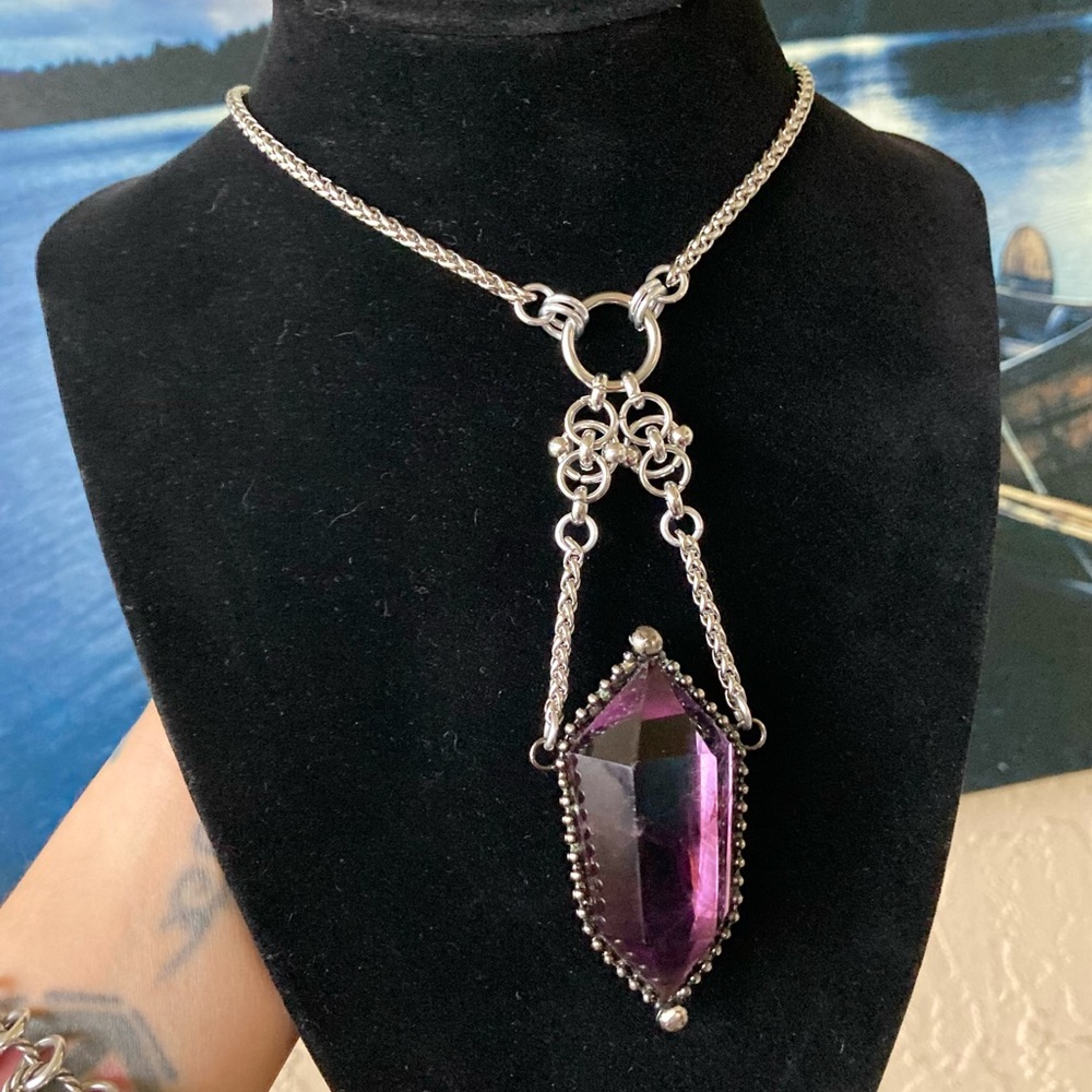 Natural big purple amethyst crystal gemstone boho goth maille steel necklace - Picture 9 of 16